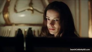 Aria Kai si baldora con uno video italiani porno amatoriali stronzo in cucina.