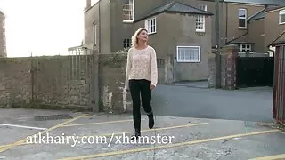 Ha dato filmini amatoriali porno italiani il culo in un hotel costoso.