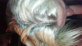 Sarah Kute porno amatoriale dialoghi italiani sta facendo sesso mattutino.