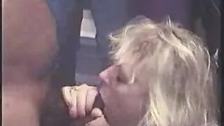 Cazzo nero riempie la porno gratis amatoriale italiano figa di Cecilia Taylor di sperma.