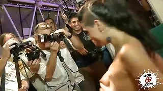 Una MILF Di quarant'anni e un cazzo marrone nella porno gratis amatoriali italiani Figa.