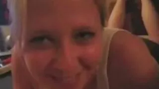 La blogger costringe il vicino a fare sesso nel culo. porno amatoriale italiani