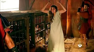 Inserisce un tappo nel culo e fa sesso video porno italiani amatoriale anale.