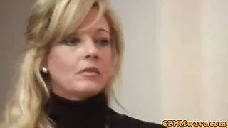 Scarlit Scandal scopa mia Moore con uno porno video amatoriali italiani strapon.